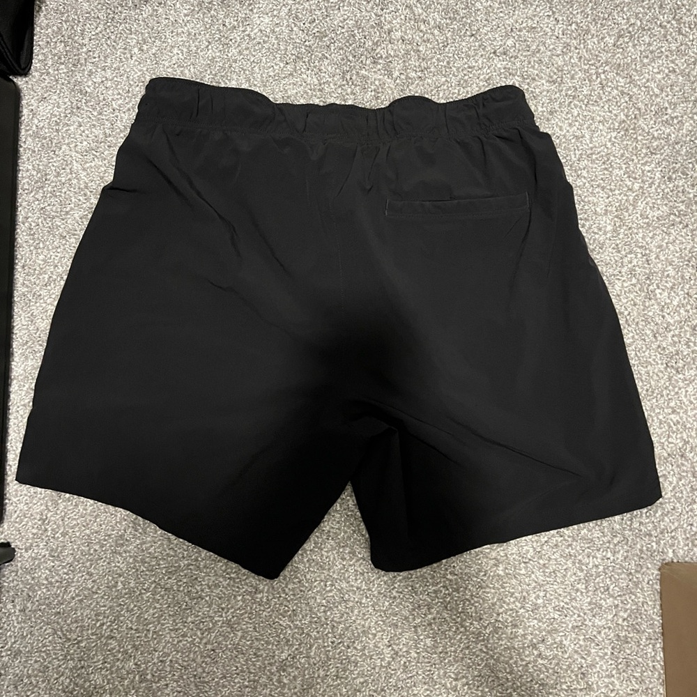 Abercrombie men’s shorts - Picture 2 of 3